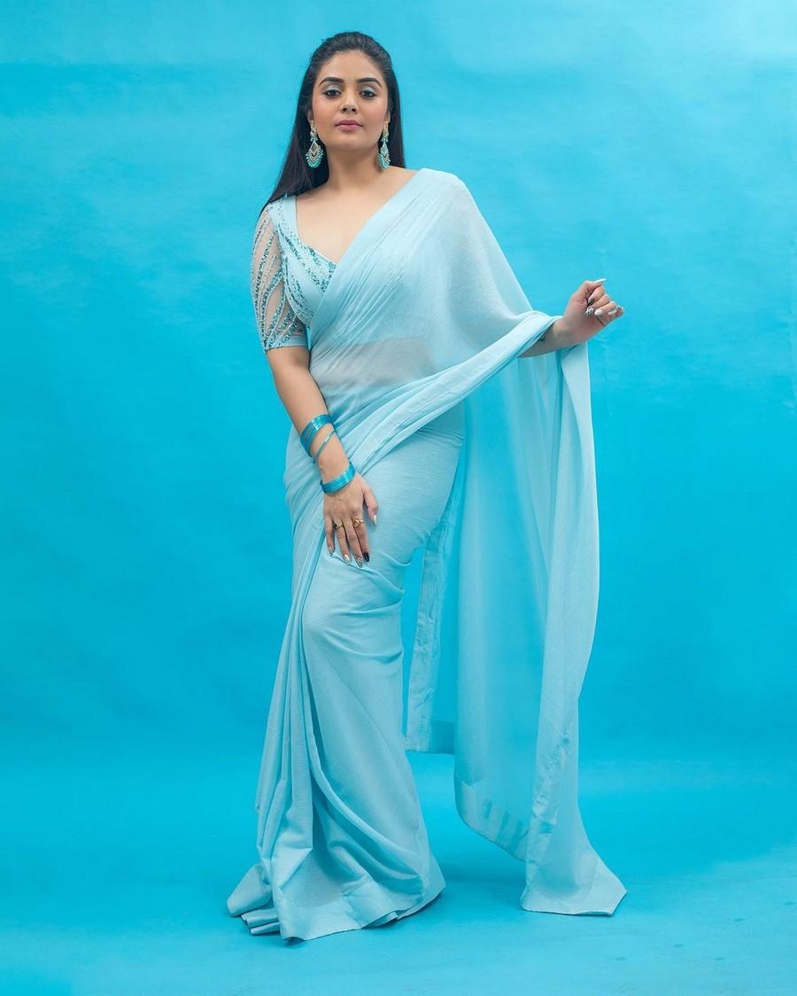 Sreemukhi 2