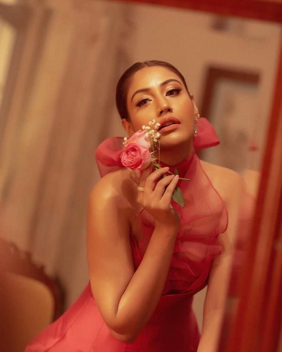 Surbhi Chandna 7