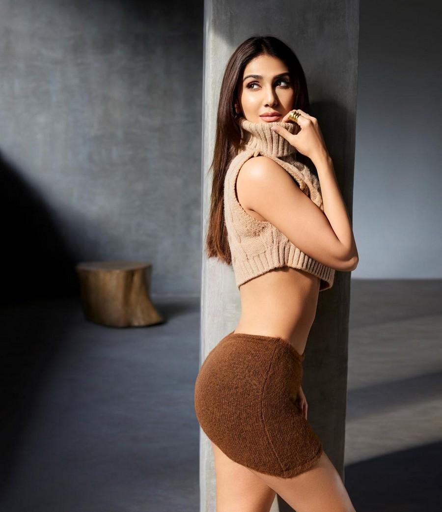 Vaani Kapoor 2
