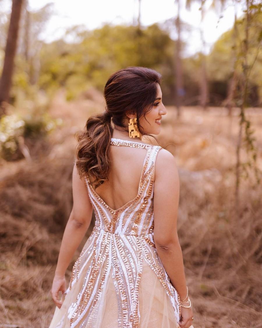 Dhanya Balakrishna 5
