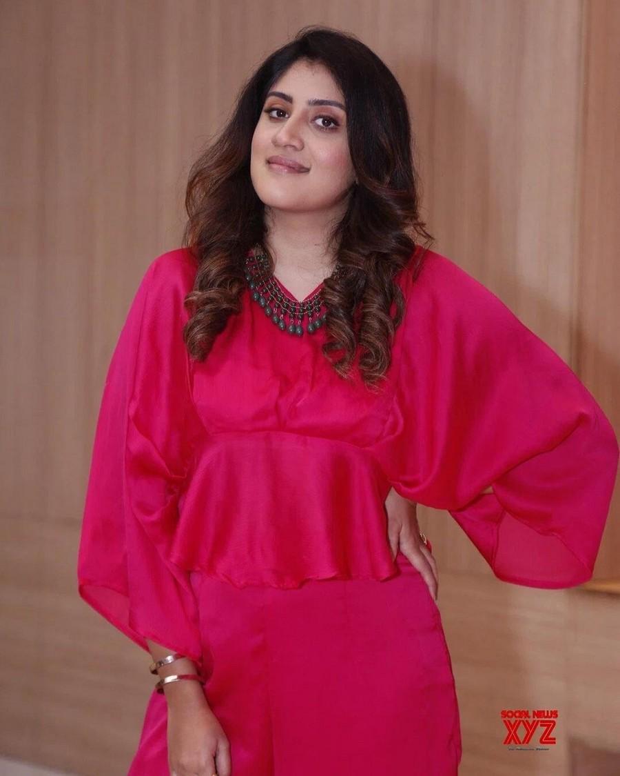 Dhanya Balakrishna 8
