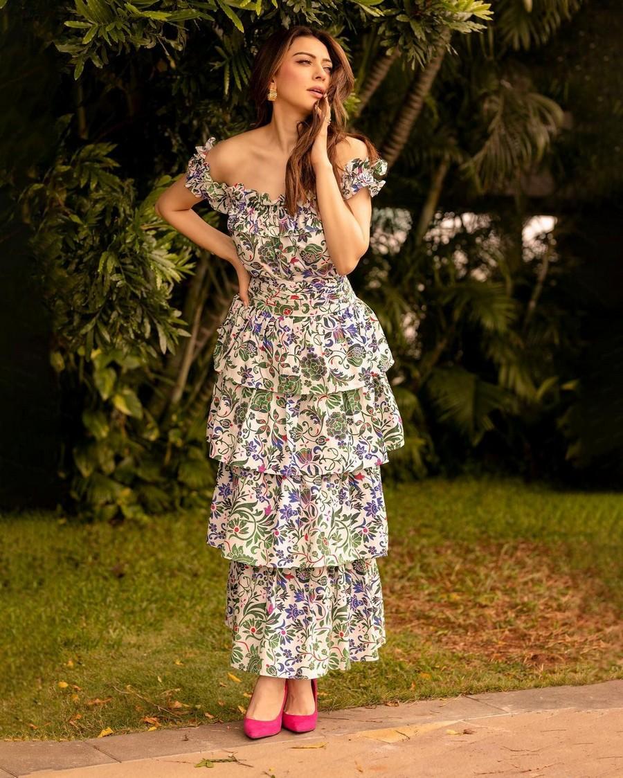 Hansika Motwani 12