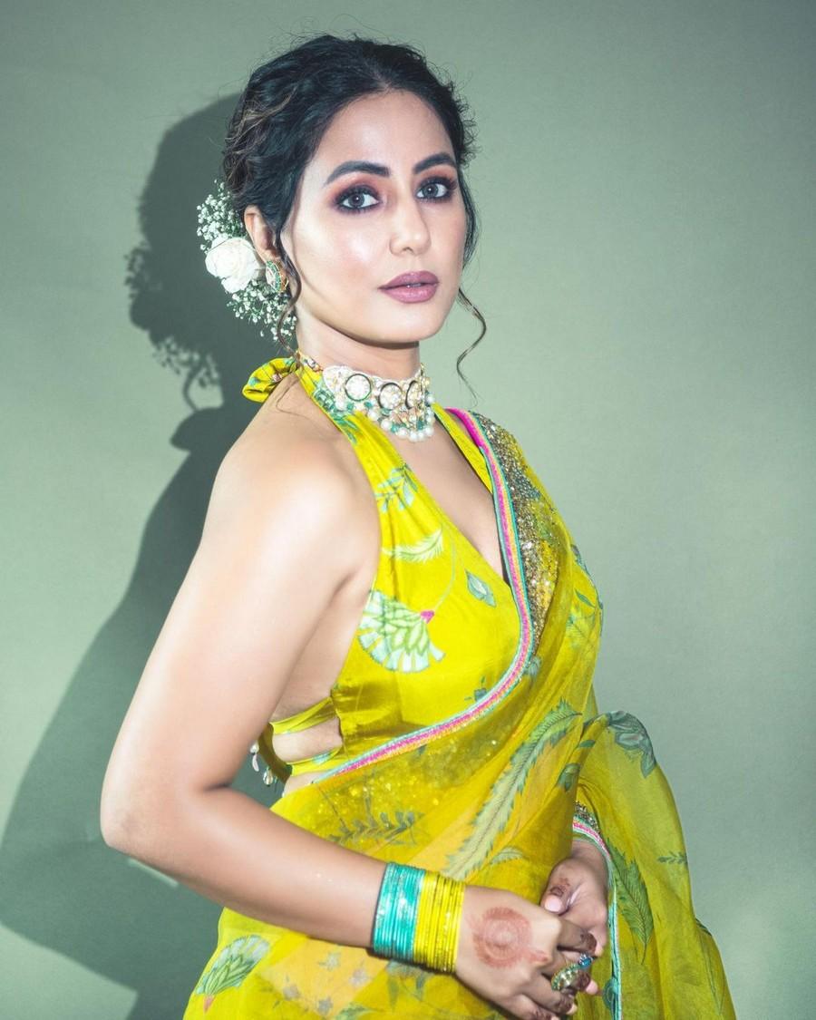 Hina Khan 11