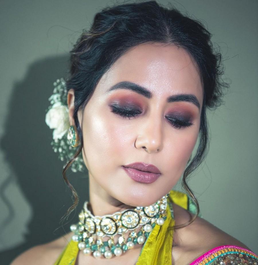 Hina Khan 14