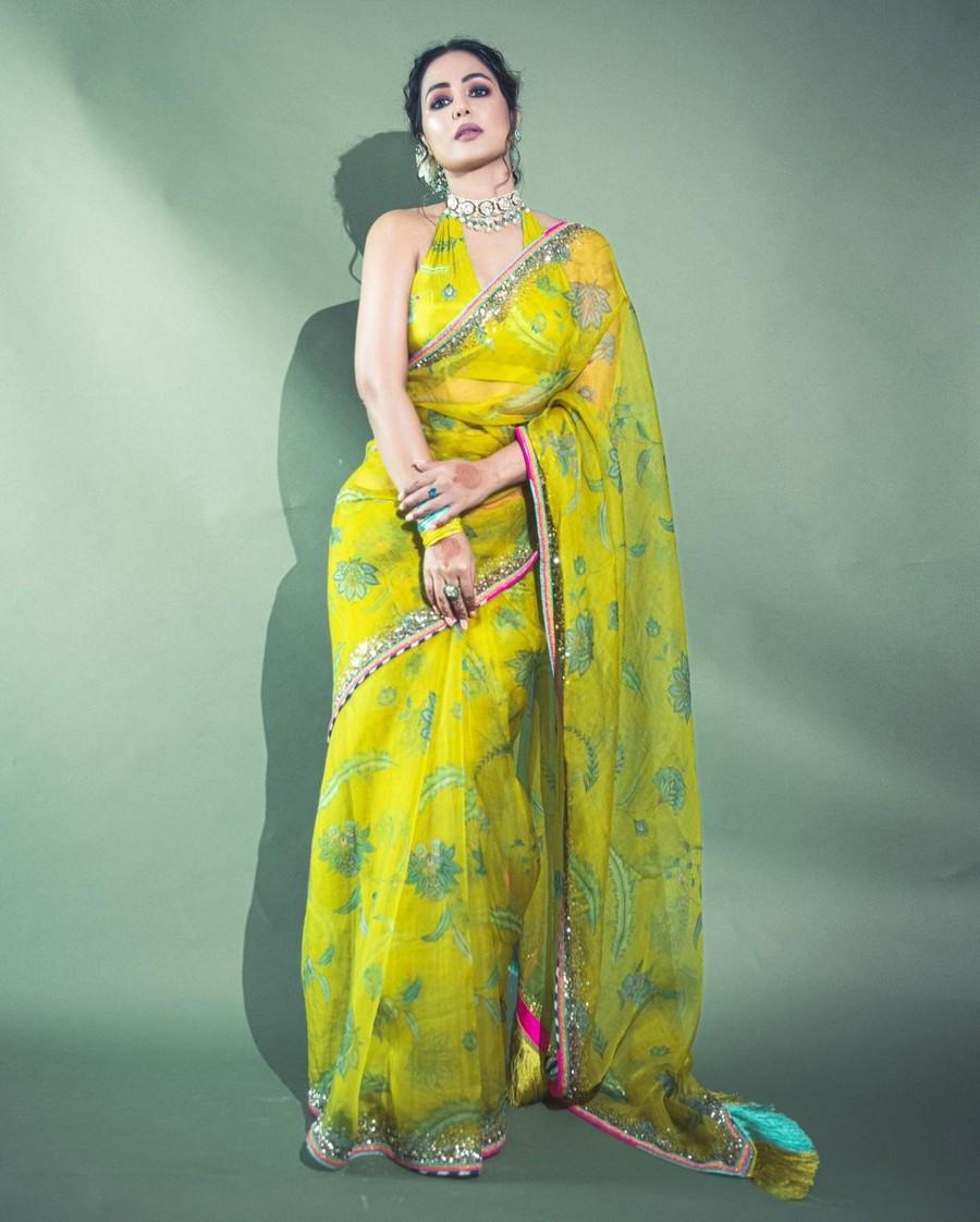 Hina Khan 3