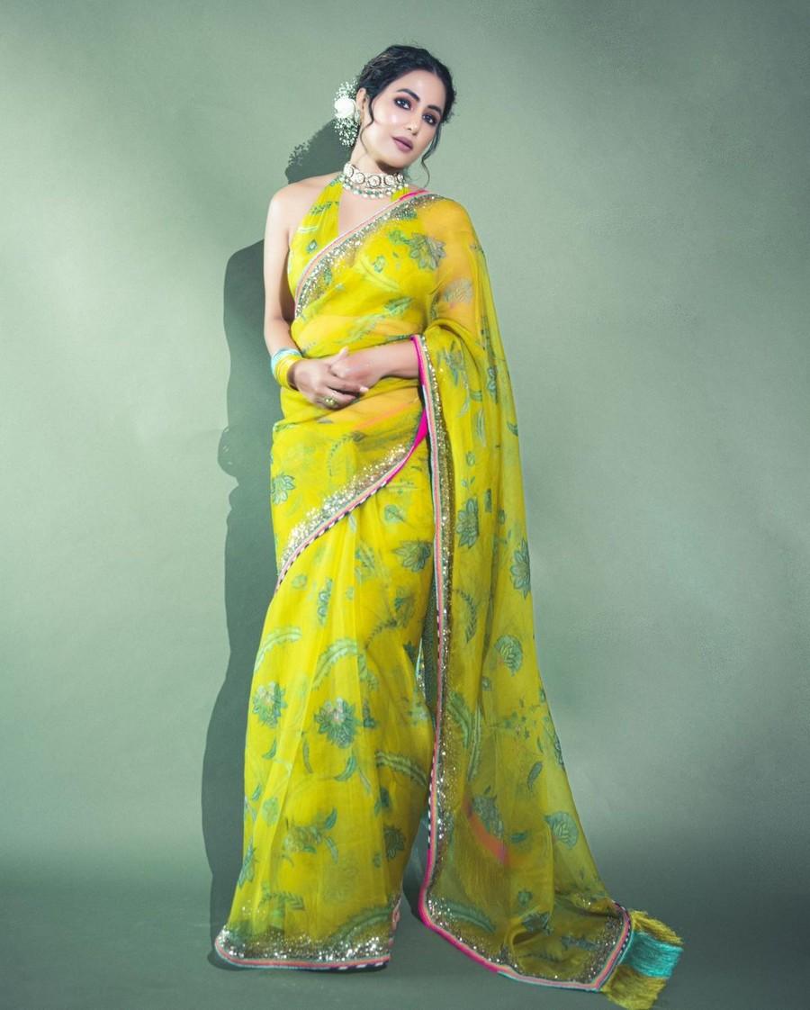 Hina Khan 4