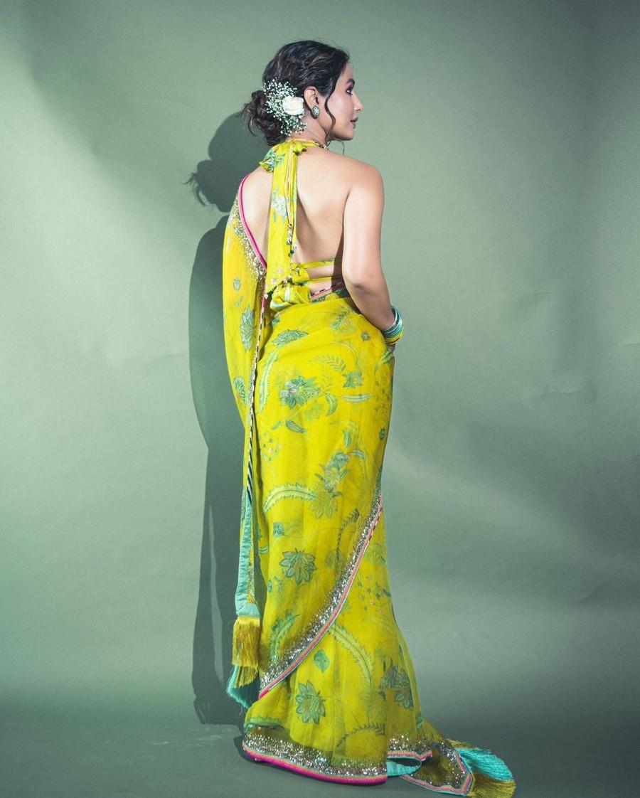 Hina Khan 8