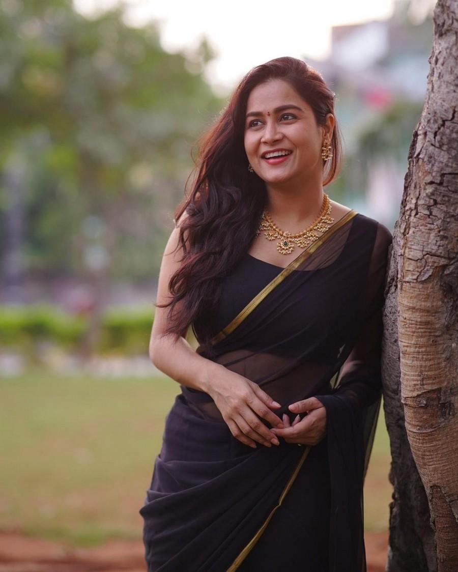 Kanchan 11