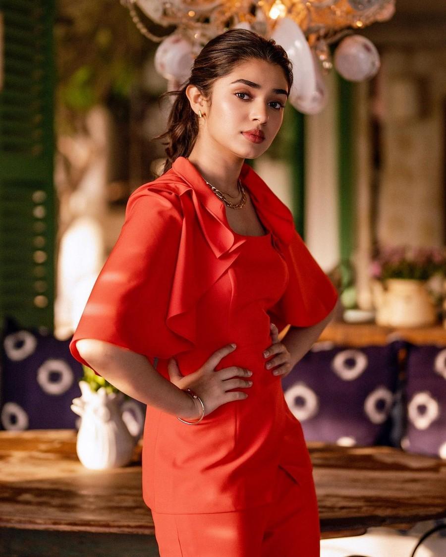 Krithi Shetty 6