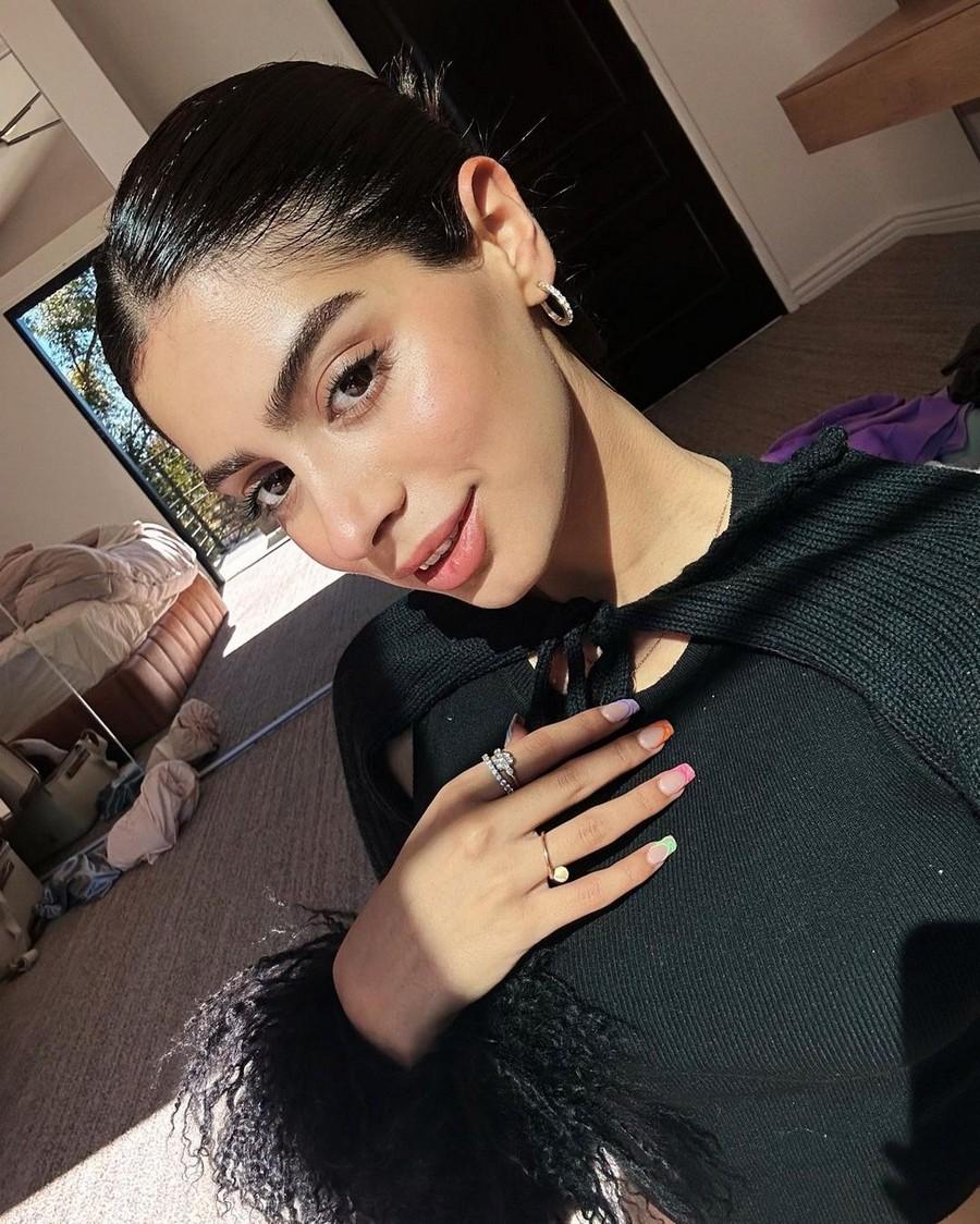 Kushi Kapoor 10