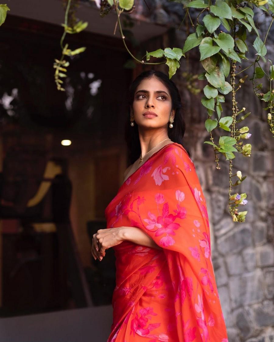 Malavika Mohanan 10