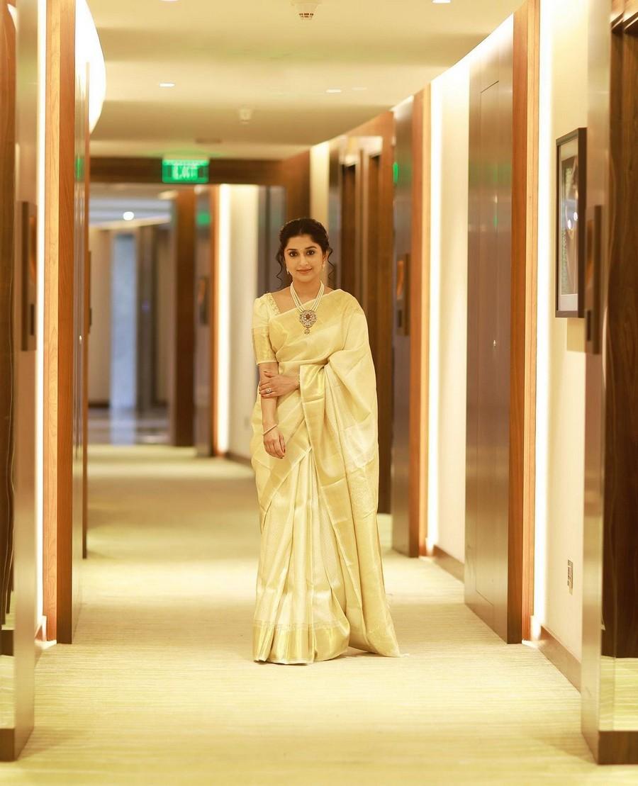 Meera Jasmine 2