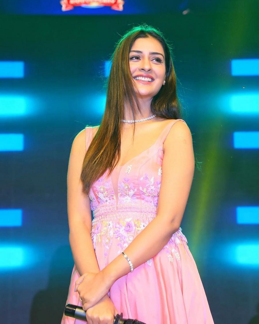 Payal Rajput 9