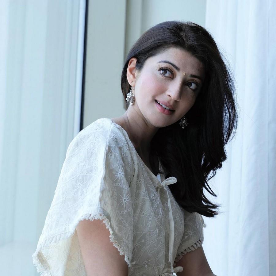 Pranita Subhash 3