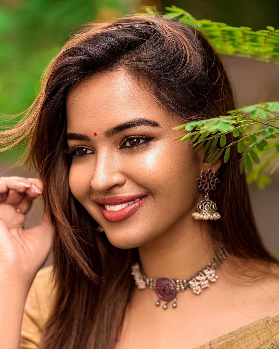 Pujita Ponnada 10