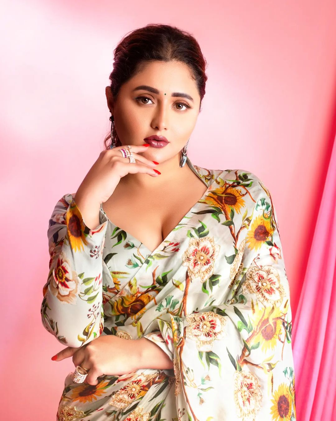 Rashami Desai (7)