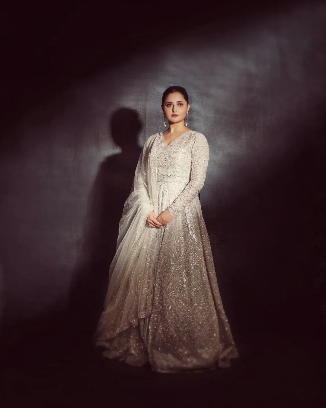 Rashami Desai (9)