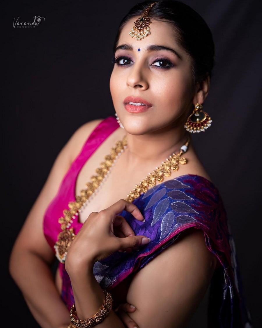 Rashmi Gautam 10