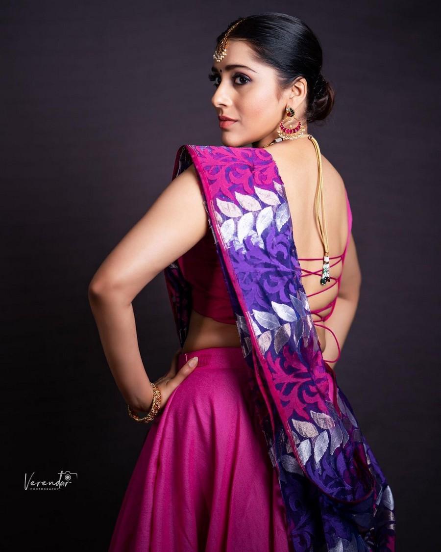 Rashmi Gautam 8