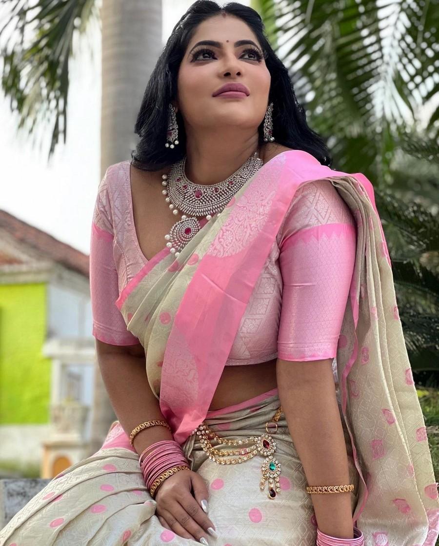 Reshma Pasupuleti 3