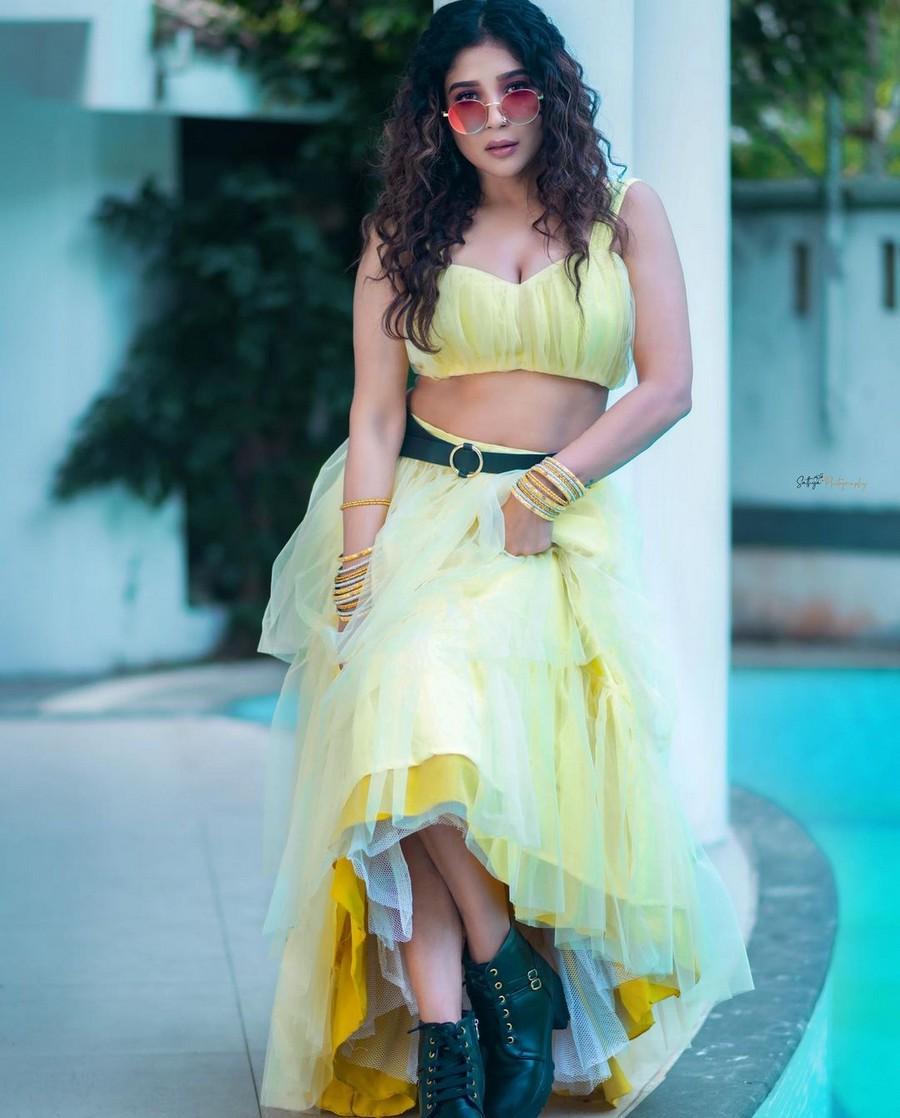 Sakshi Agarwal 2