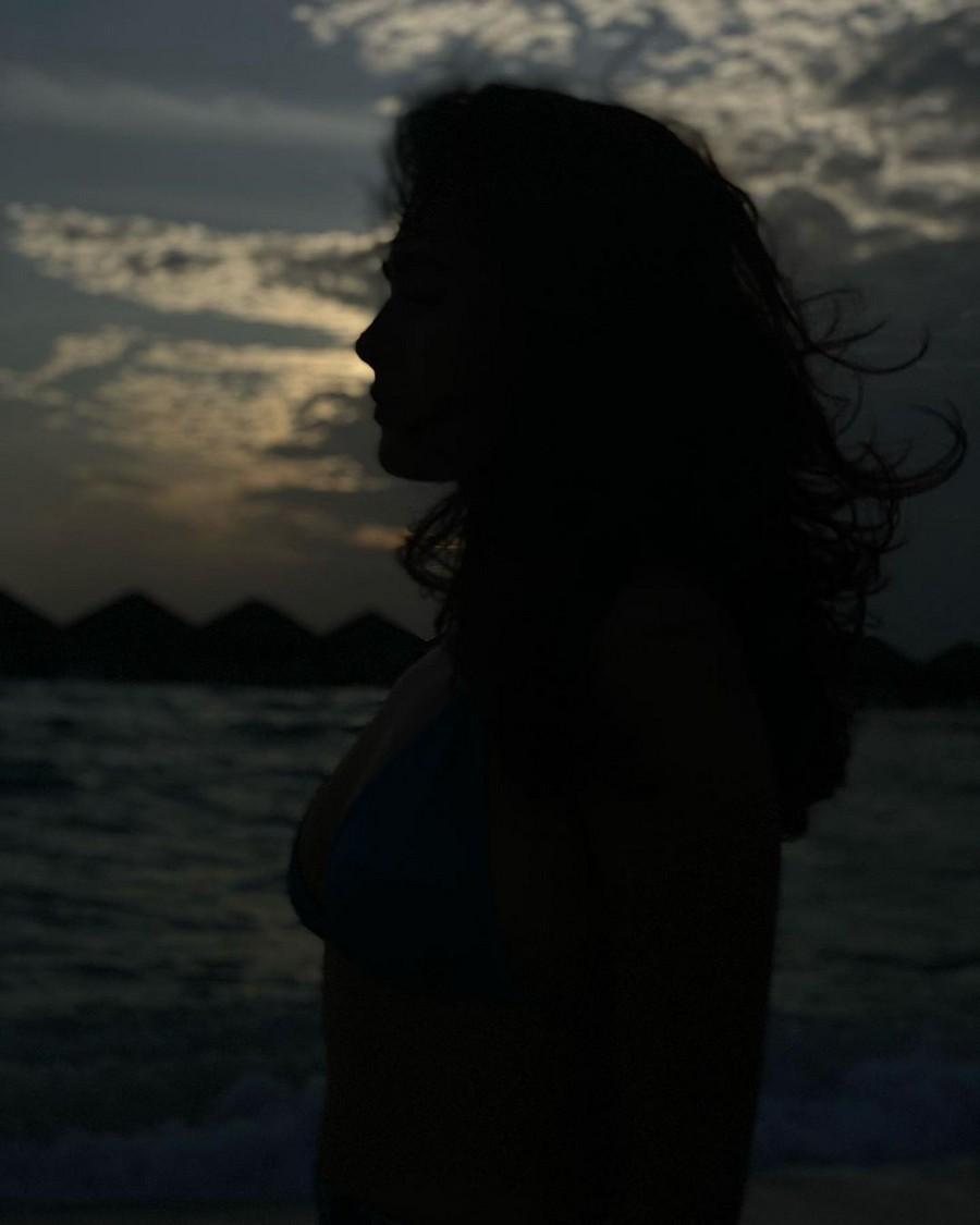 Shalini Pandey 14