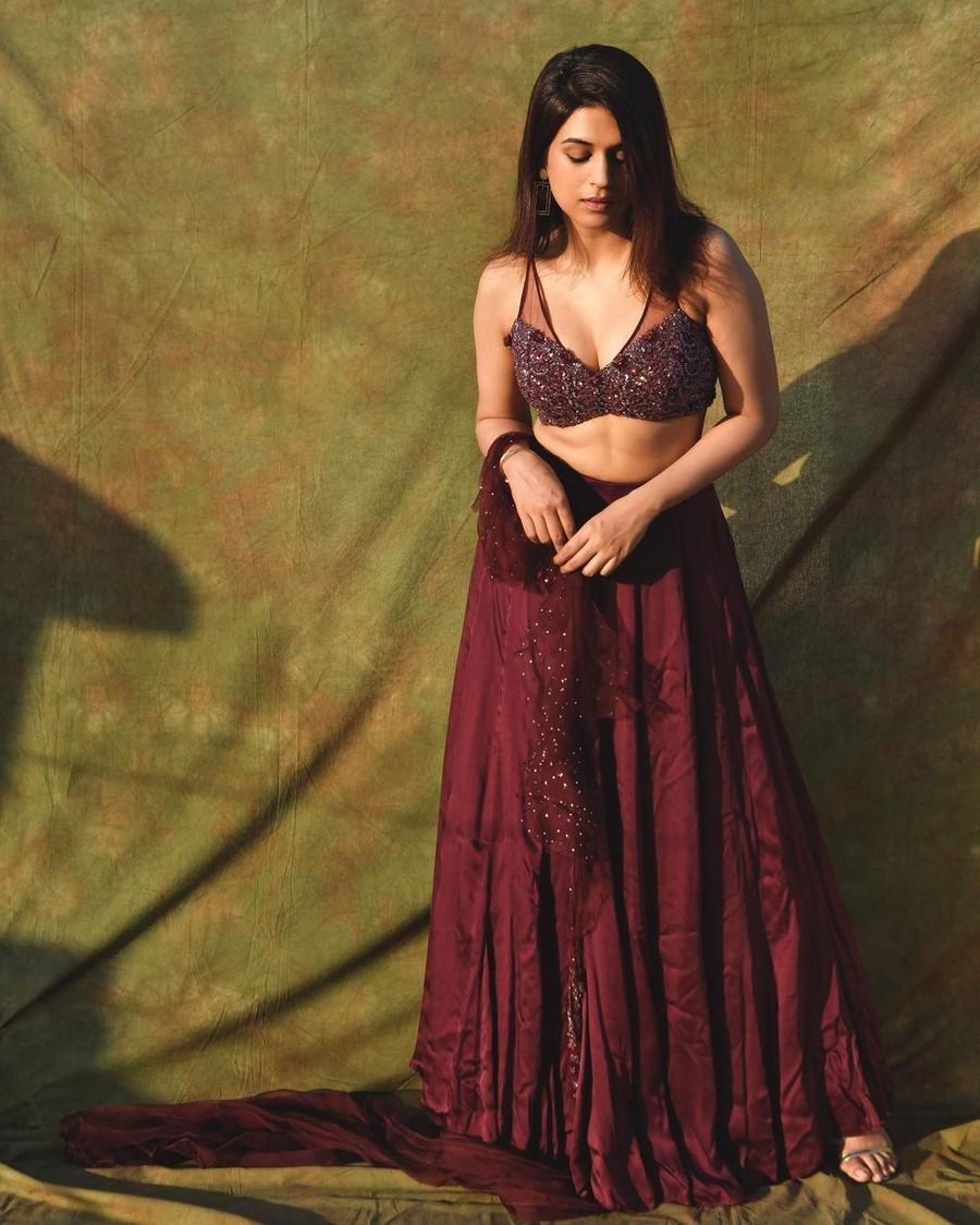 Shraddha Das 7