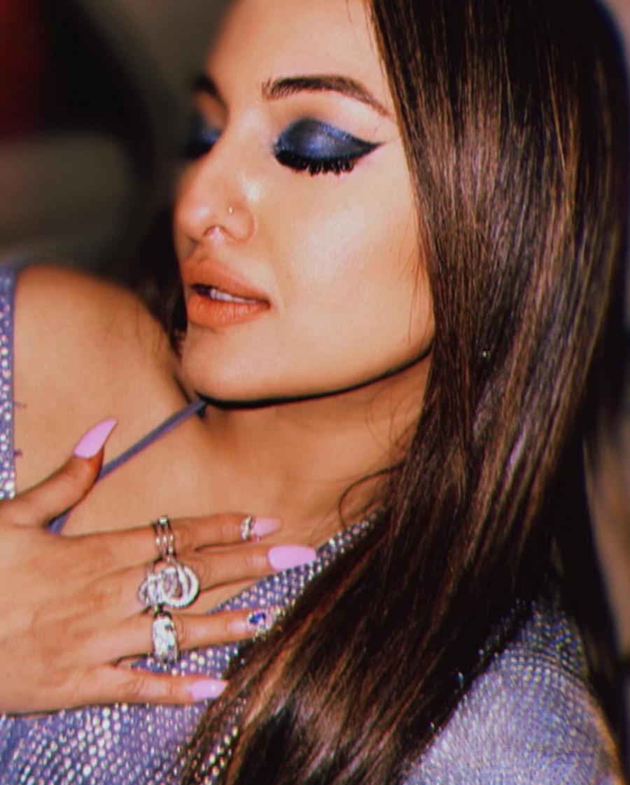 Sonakshi Sinha 8