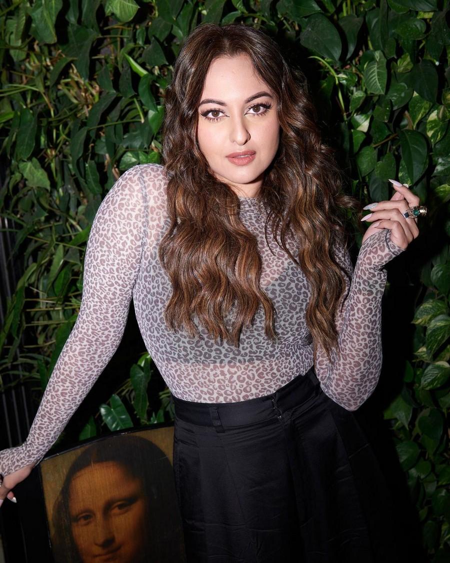 Sonakshi Sinha 18