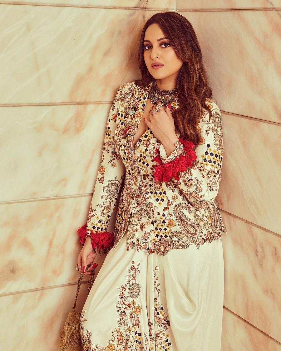 Sonakshi Sinha 3