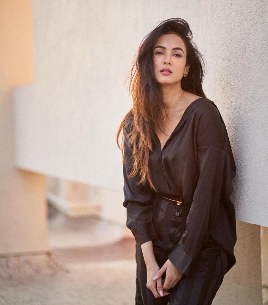 Sonal Chauhan 10