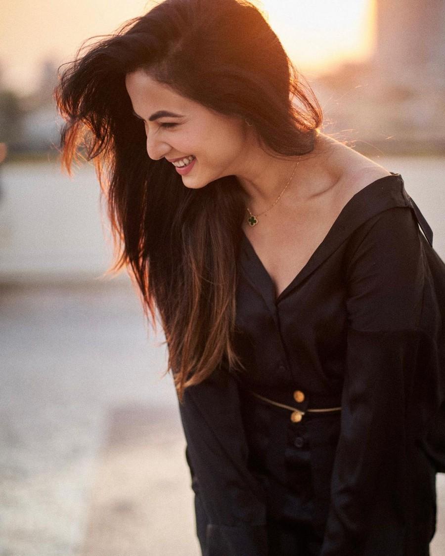 Sonal Chauhan 8