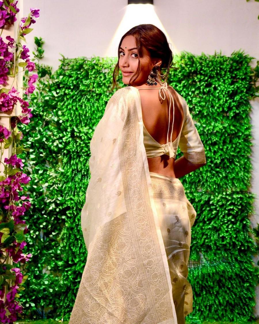 Surbhi Chandna 5