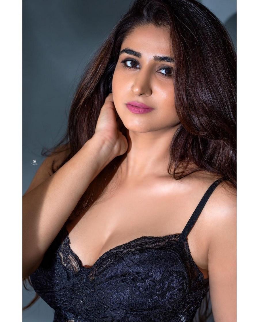 Varshini 5