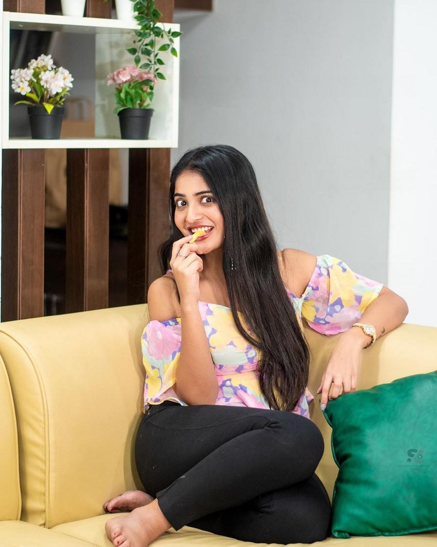 Ananya nagalla