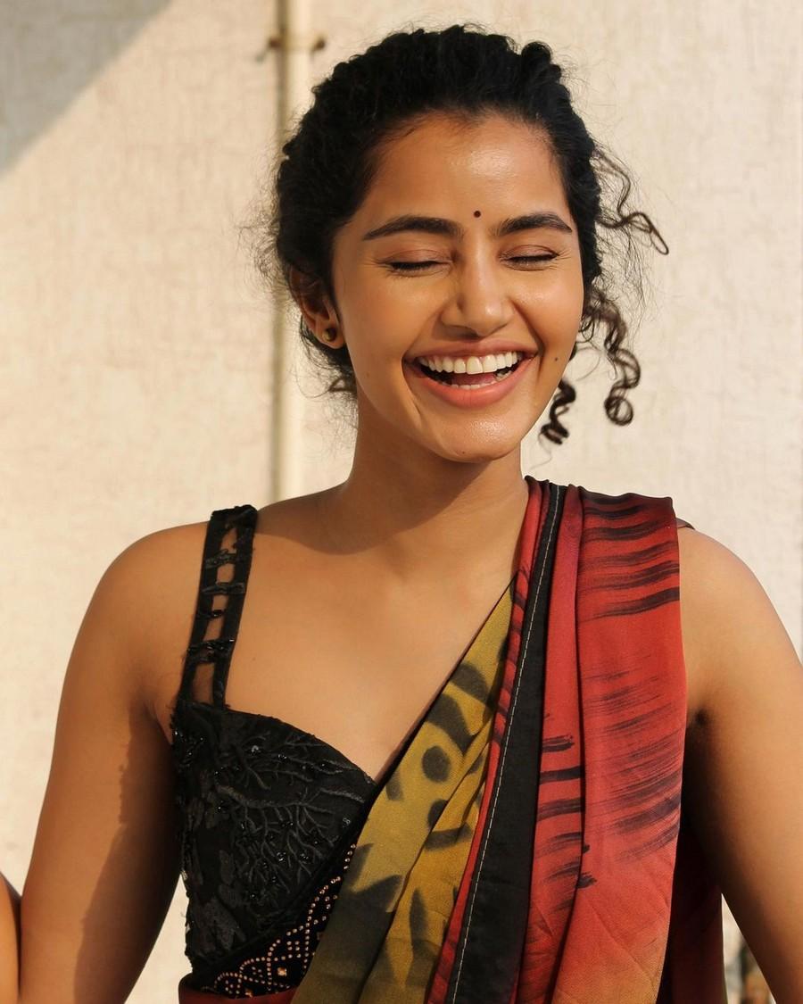 Anupama Parameswaran 8
