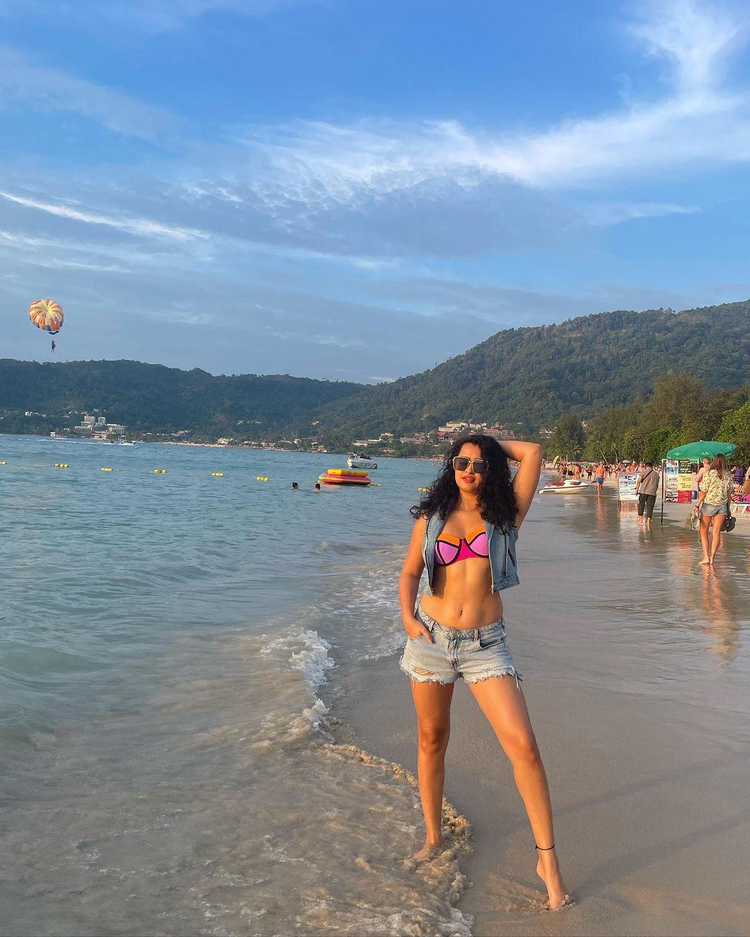 Apsara Rani (6)