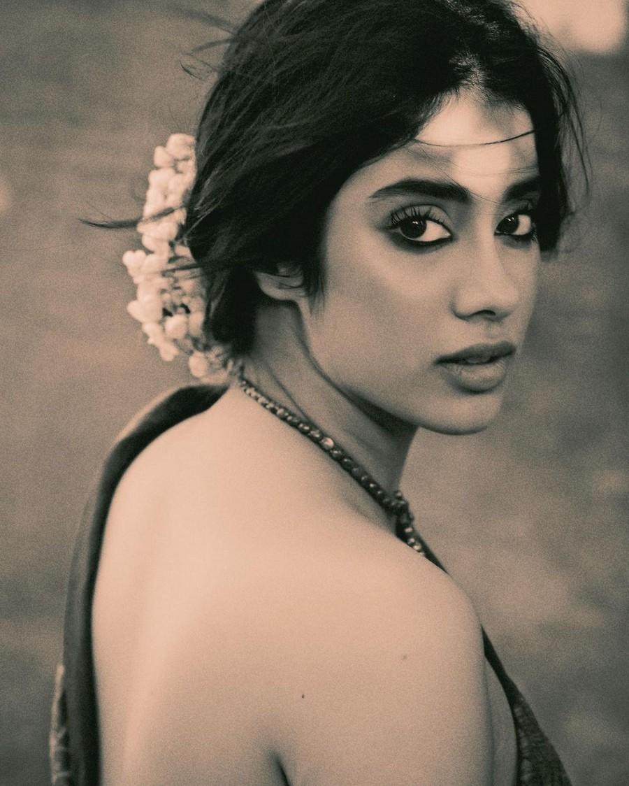 Janhvi Kapoor 11