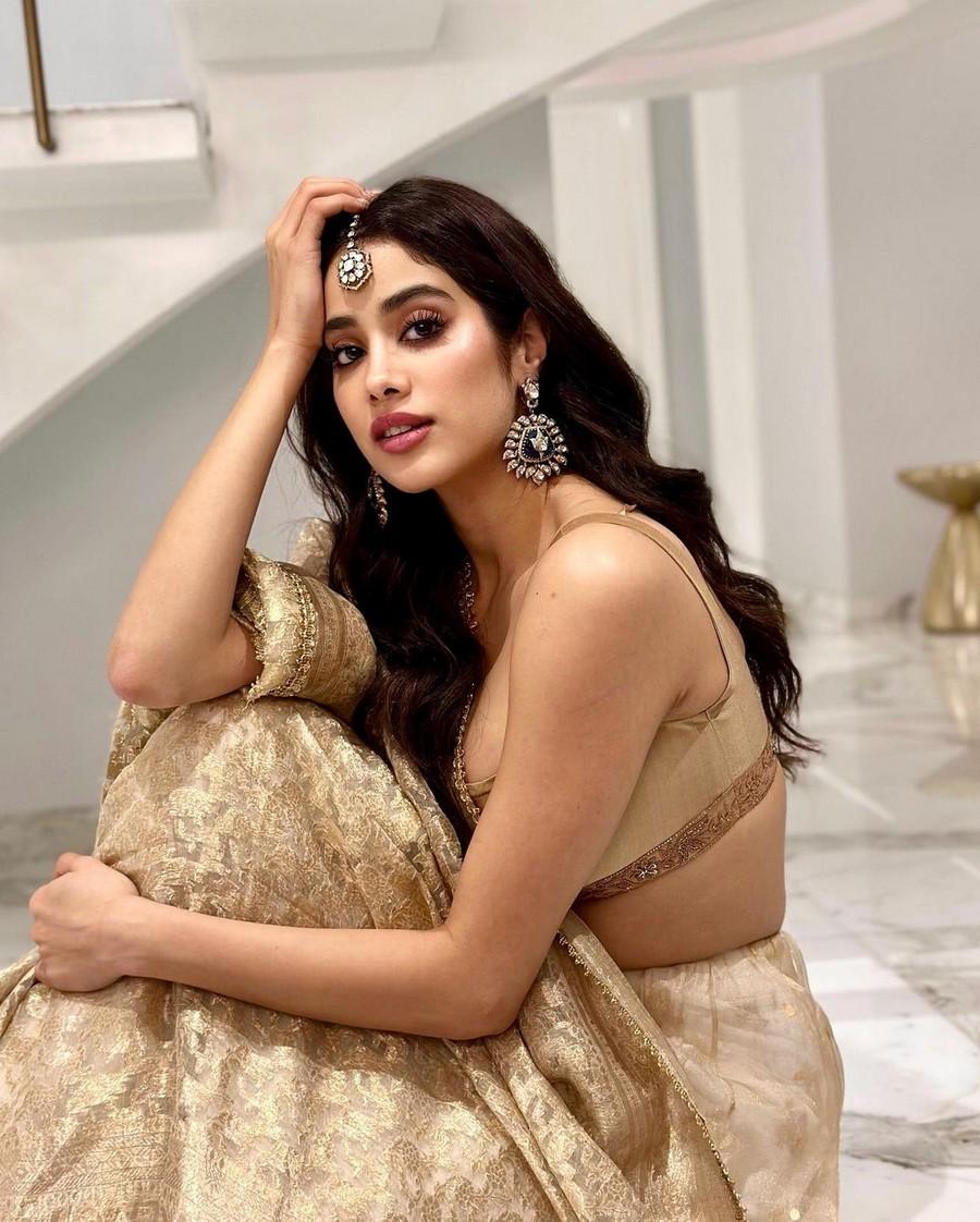 Janhvi Kapoor 5