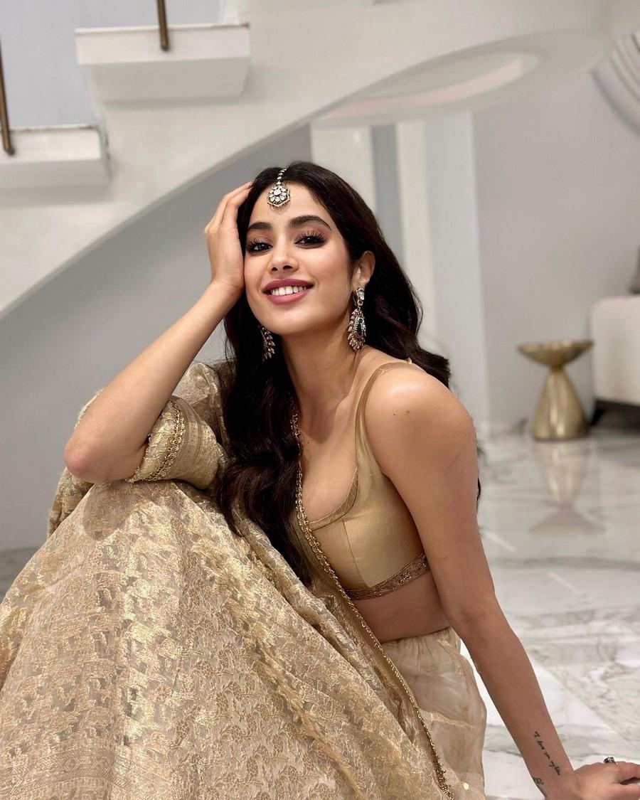 Janhvi Kapoor 9