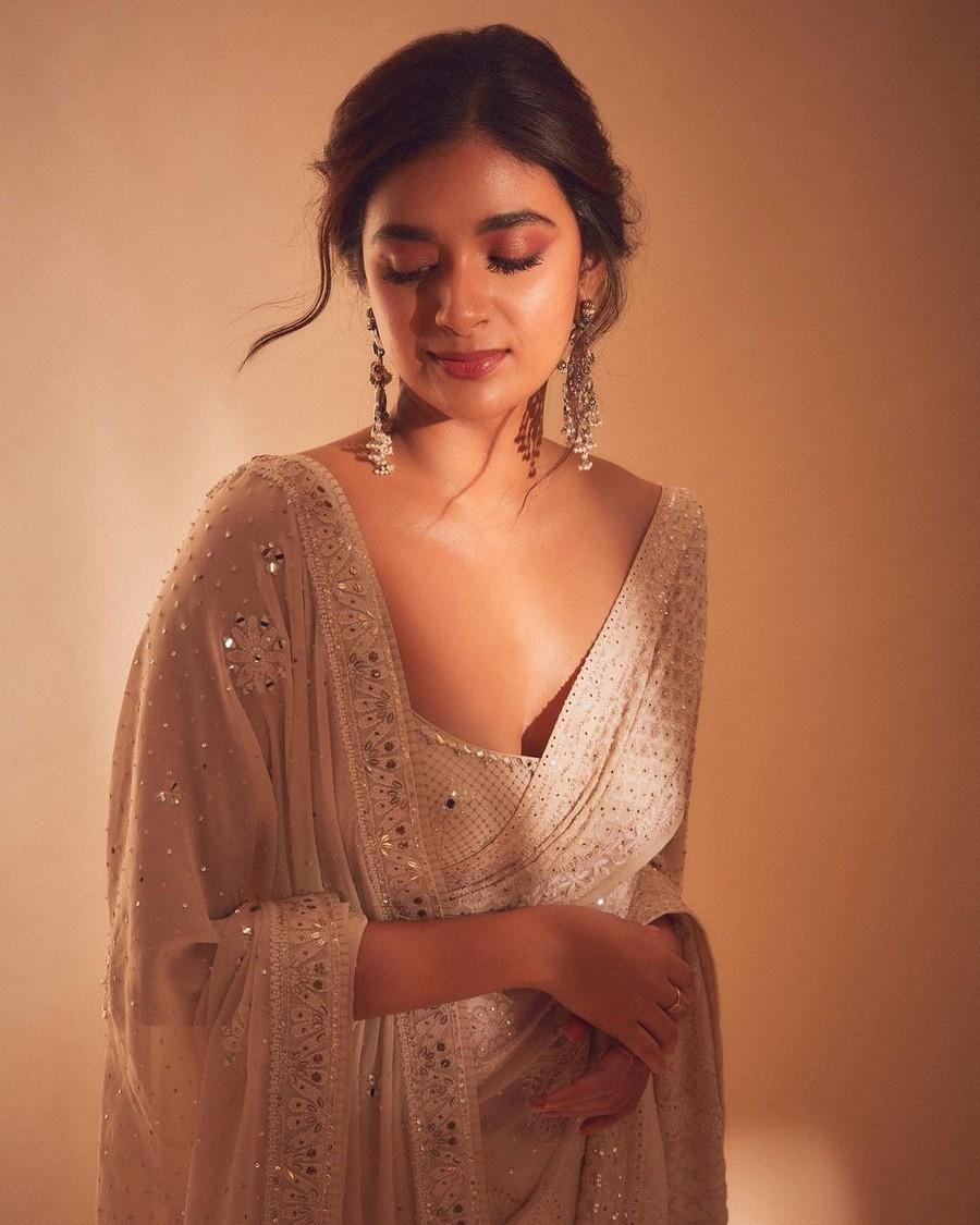Keerthy Suresh 8