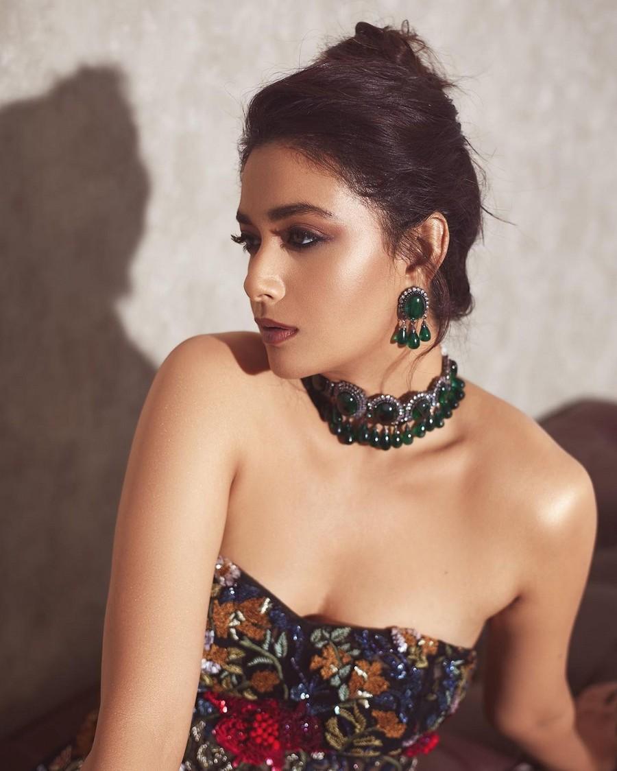 Keerthy Suresh 5