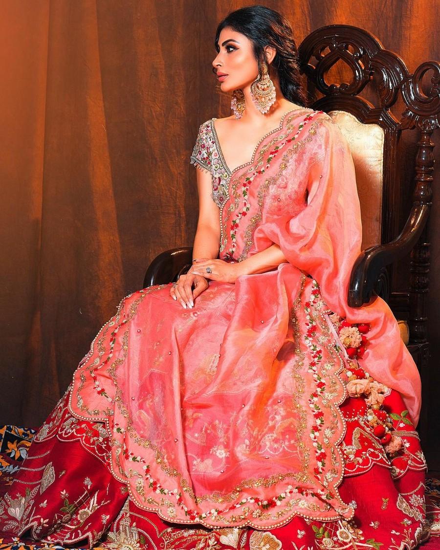 Mouni Roy