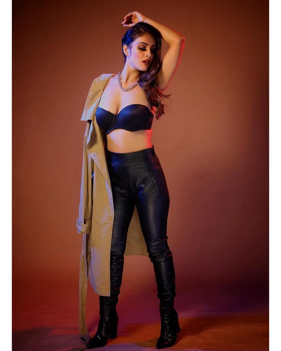 Nehhaa Malik 5