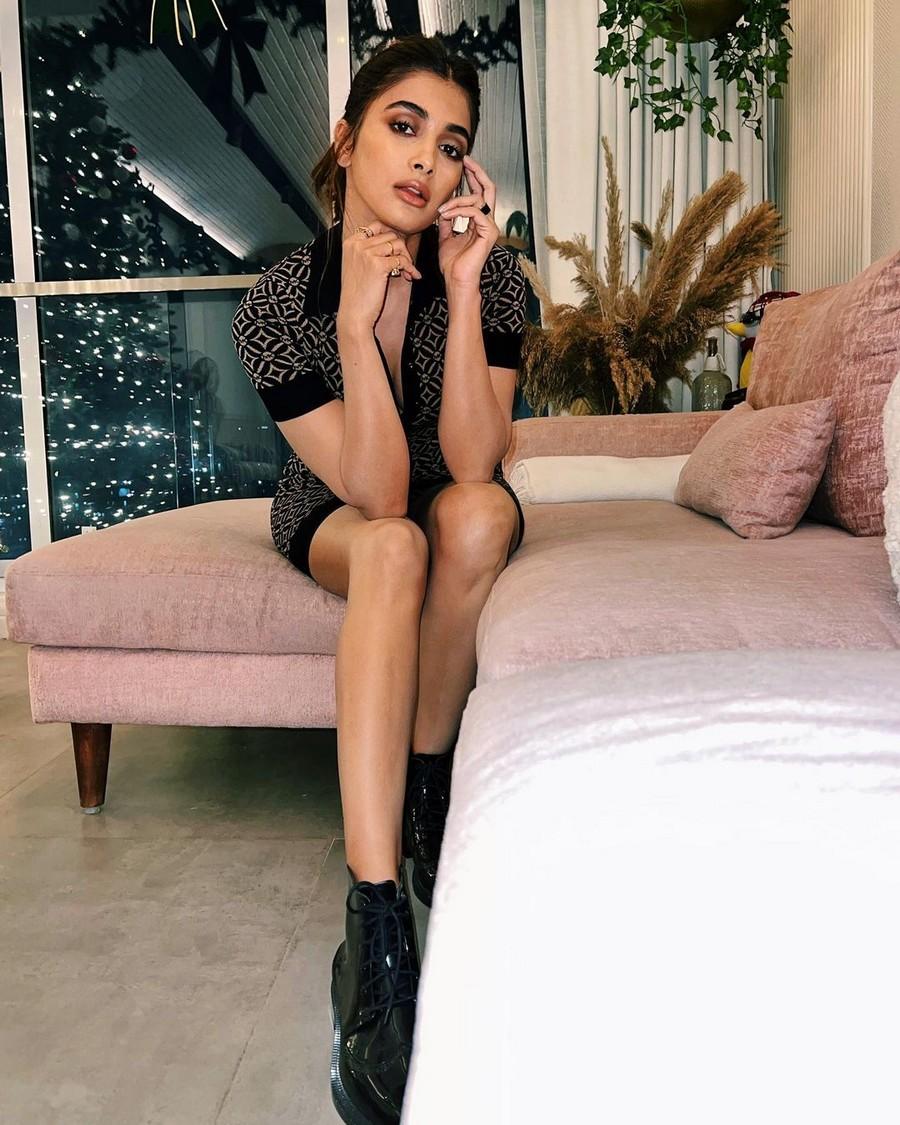Pooja Hegde 7