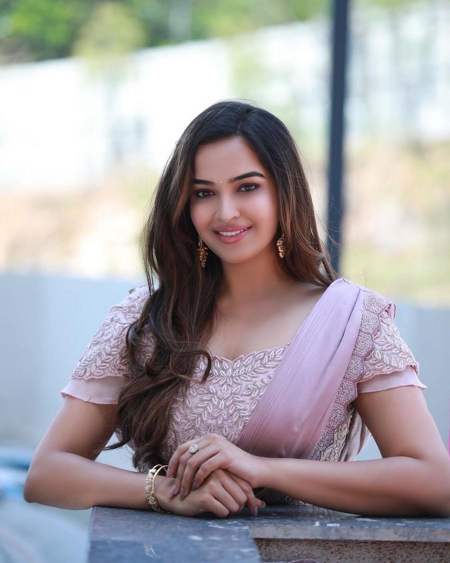 Pujita Ponnada 2