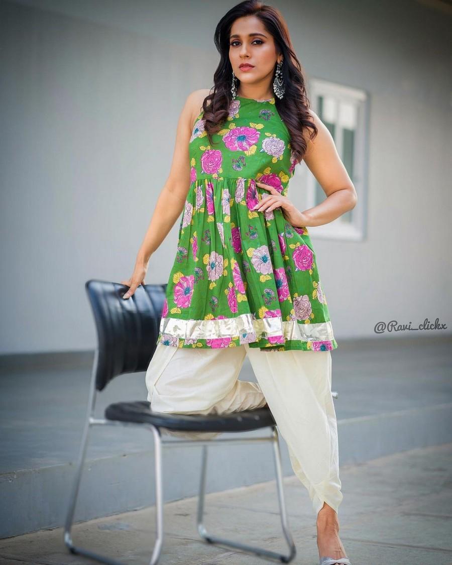 Rashmi Gautam 9