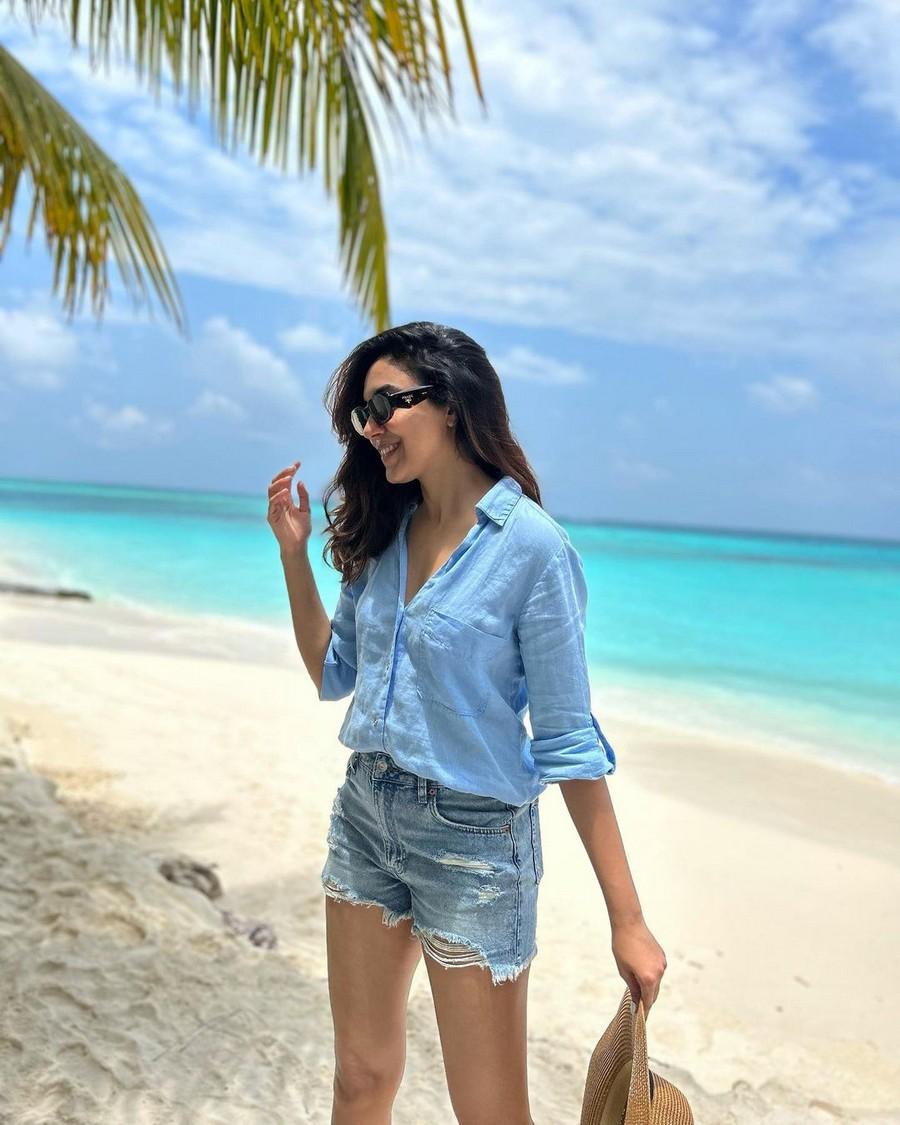 Ritu Varma 10