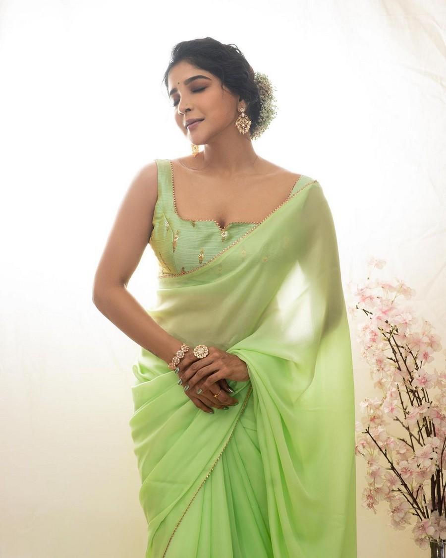 Sakshi Agarwal 7