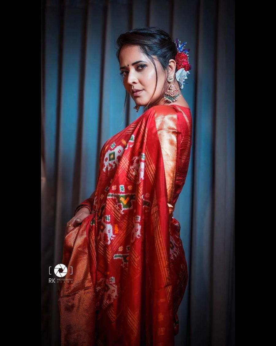 Anasuya Bharadwaj 3